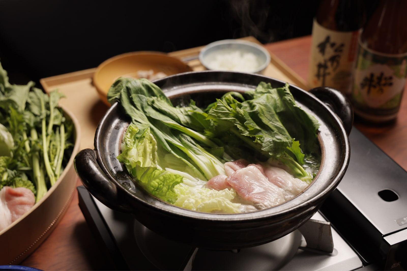 A special recipe hot pot plan is also available in winter.